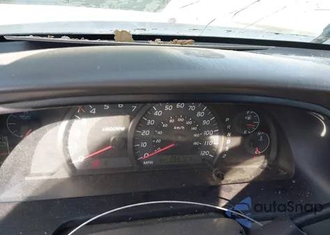 2005 Toyota Tundra Limited V8 from USA, damaged, VIN 5TBET381X5S478886